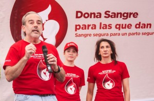 Foto 1 - Santiago Collado, Diana Ramírez y Cynthia León.