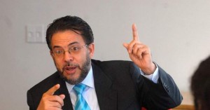 Guillermo_Moreno_una_alternativa_entre_la_horca_y_la_guillotina