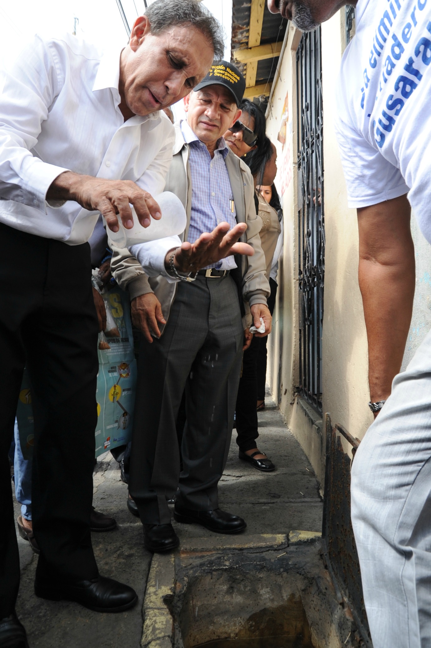 MSP y Fundación Cruz Jiminián realizan jornada de prevención y control chikungunya en Cristo Rey