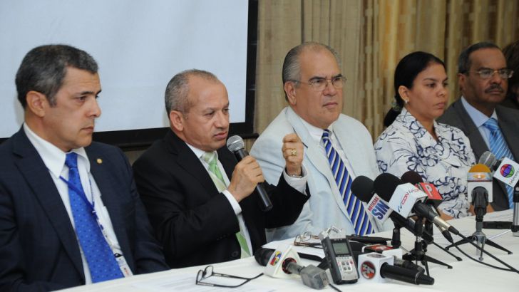 Expertos validan orientaciones sobre causa y forma de transmisión de la chikungunya