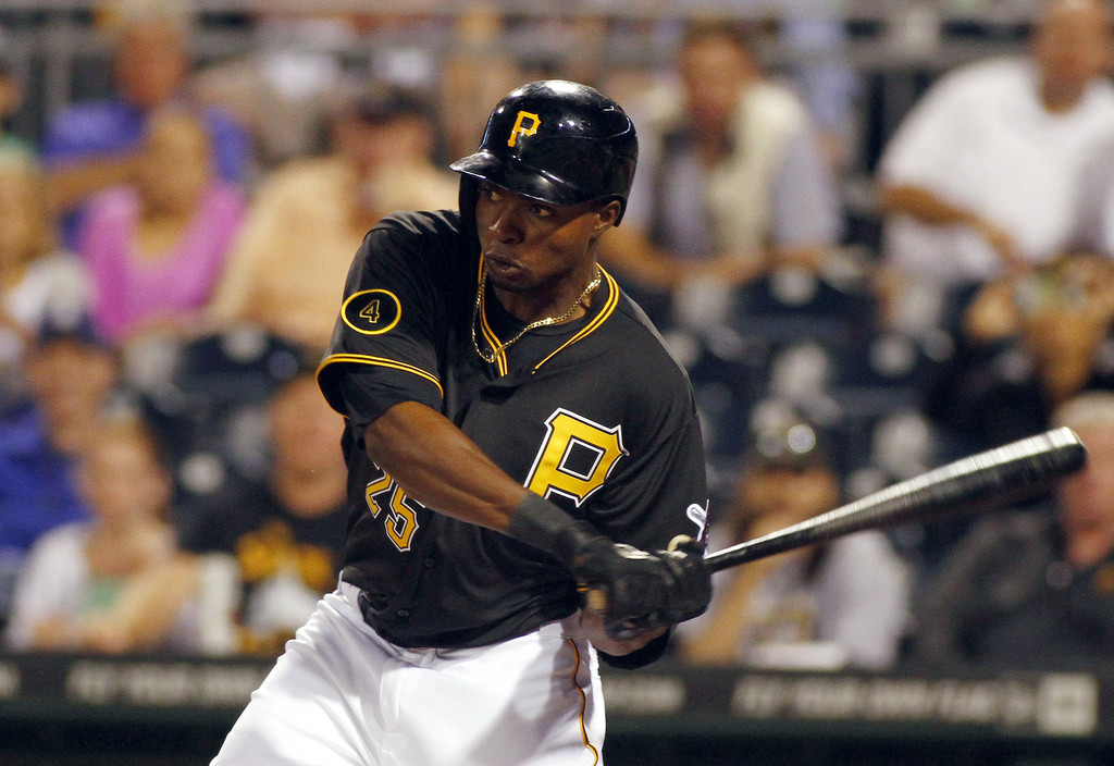 Polanco fleta su tercer HR; Marte de 4-1 con dos impulsadas