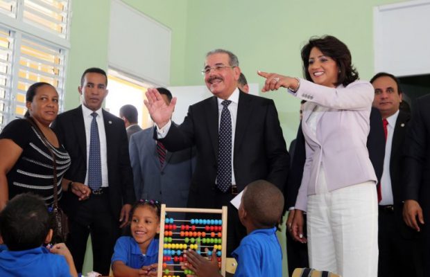 Presidente Medina: A partir de mañana, que todos los niños estén en la escuela