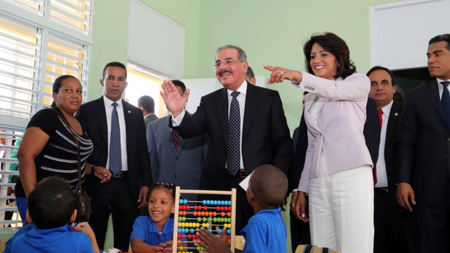 Presidente Medina: A partir de mañana, que todos los niños estén en la escuela