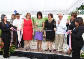 Primera Dama inaugura casa para adolescentes embarazadas