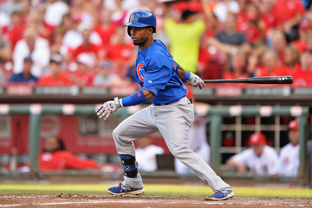 Alcántara de 3-2 con una remolcada en triunfo de Cachorros; Uribe dos hits