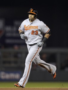 Cruz fleta jonrón 32 en triunfo de Orioles sobre Medias Blancas