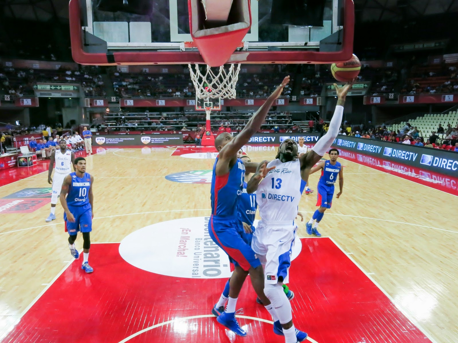 RD vence 71-56 a Panamá y pone un pie en semifinal Centrobasket