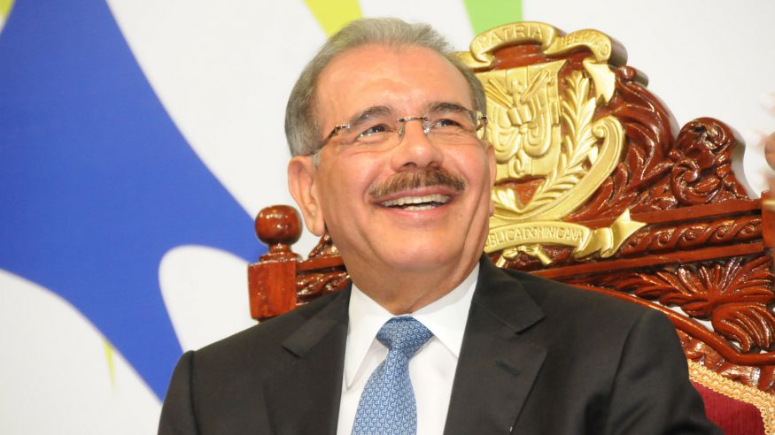 Presidente Medina rinde tributo a los héroes de la Restauración