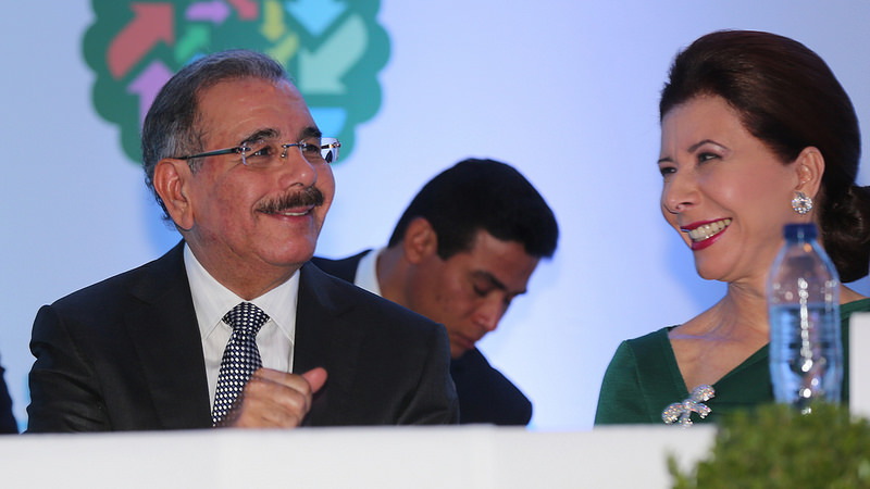 Presidente Medina asiste a entrega del premio Ecológico a la Siembra de Agua
