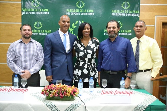 Directiva Leones resalta trayectoria Moisés Alou tras elección al Pabellón de la Fama