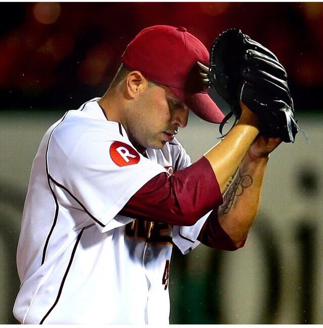 Rhyner Cruz jugará con los Gigantes a partir de noviembre