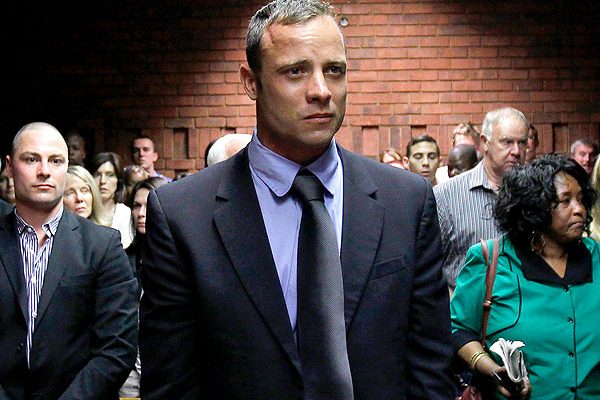 Jueza determina atleta Pistorius no puede ser condenado por  asesinato de su novia