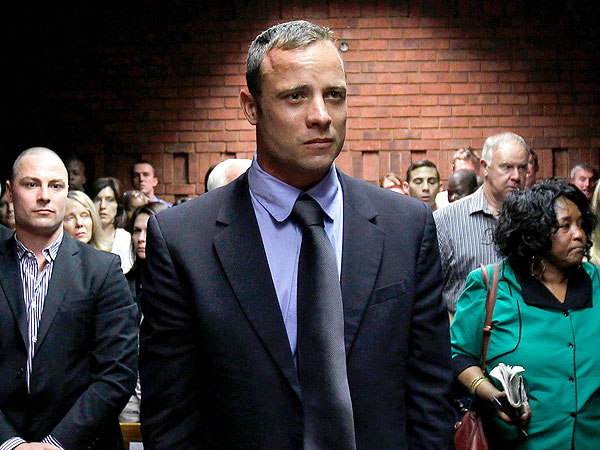 Jueza determina atleta Pistorius no puede ser condenado por  asesinato de su novia