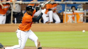 Ozuna remolca cuatro en paliza de Marlins; Bautista y Encarnación fletan jonrón 30; Melky se lesiona