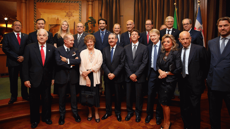 Medina se reúne con empresarios italianos y dominicanos en Roma