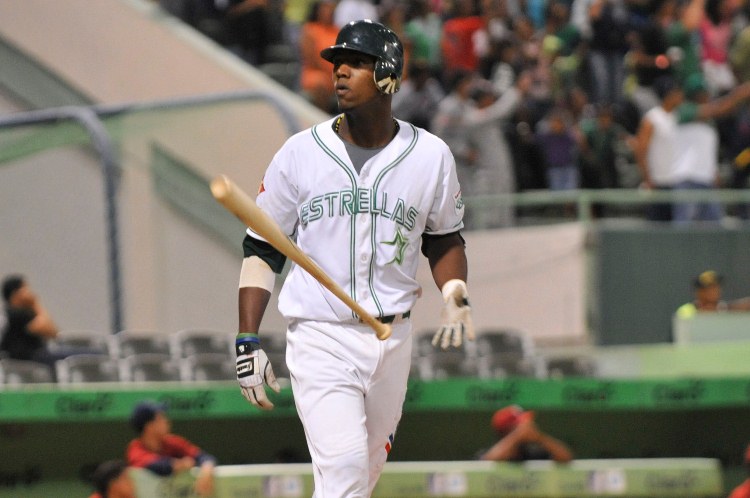 Lake decide victoria de las Estrellas sobre el Licey