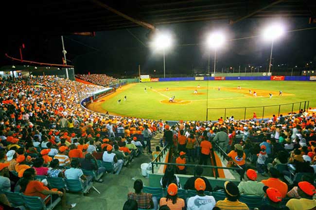 Estrellas y Toros abren este jueves Torneo de Béisbol Invernal