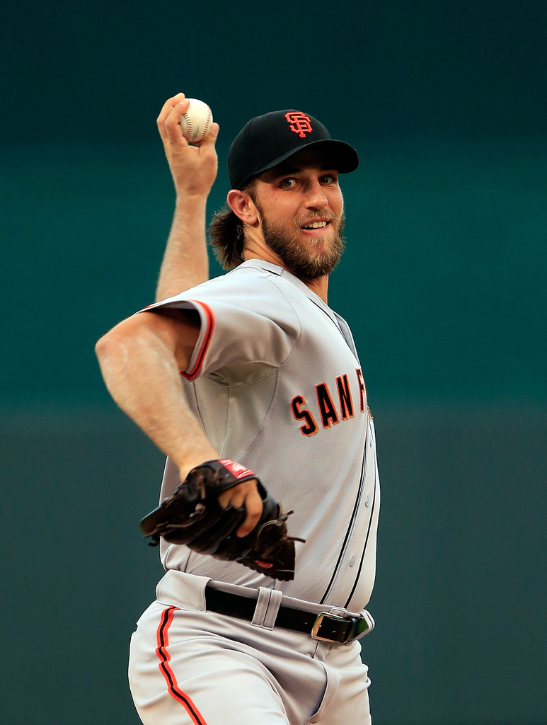 Bumgarner domina y San Francisco se lleva primera victoria en la Serie Mundial