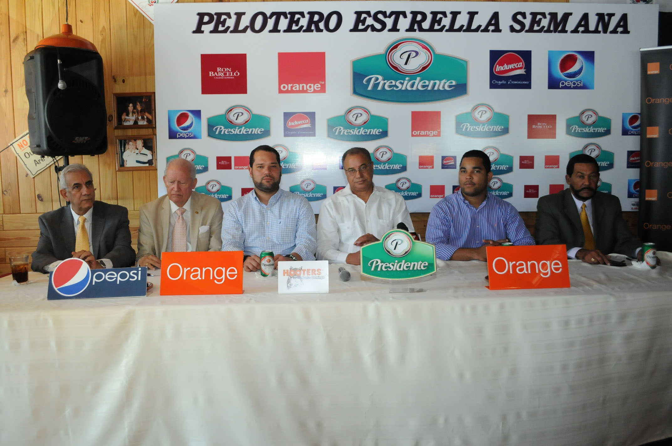 Matt Hague y José de Paula elegidos Peloteros Estrellas de la Semana