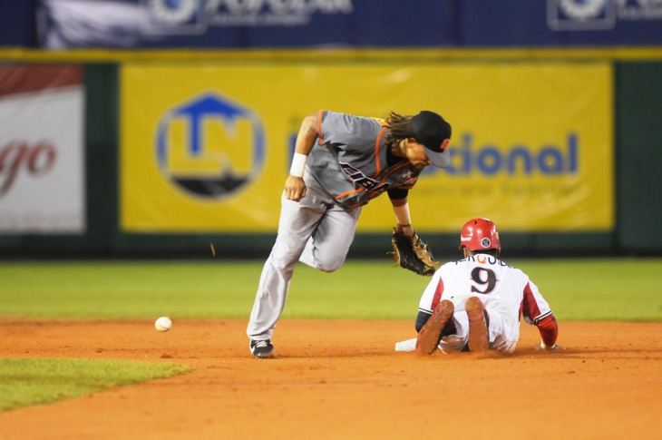 Ketel Marte decide con sencillo triunfo de Gigantes sobre Leones