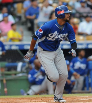 Licey festeja con una victoria su 107 aniversario; Mazara pegó grand slam