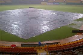 Suspenden por lluvia el partido entre Estrellas y Águilas