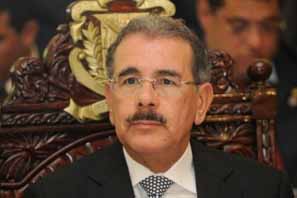 Presidente Medina ofrece condolencias por la muerte del periodista Teuddy Sánchez