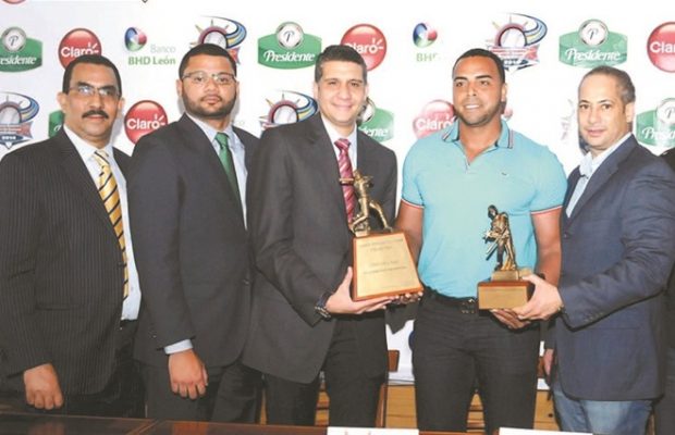 Nelson Cruz gana premio Jugador Más Valioso y Ofensivo del Año