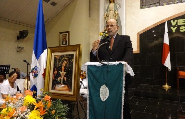 Dominicanos residentes en Panamá rinden tributo a la Virgen de la Altagracia