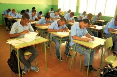 Educación llama a estudiantes a reintegrarse a clases próximo miércoles 7 de enero