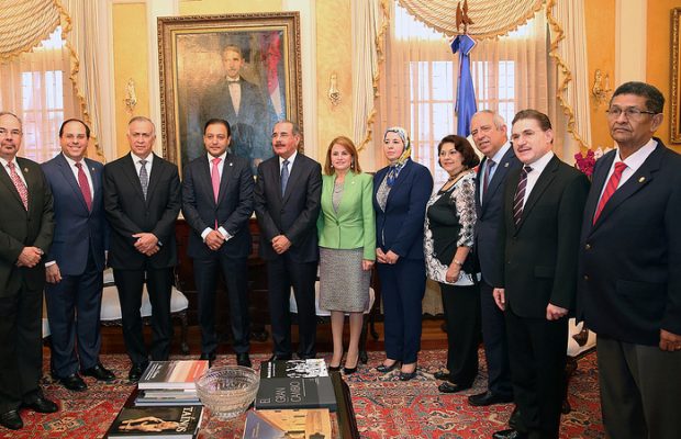 Presidente Medina recibe a legisladores de Centro América y el Caribe