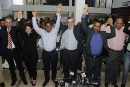 Luis Abinader juramenta Frente Estudiantil de su proyecto presidencial