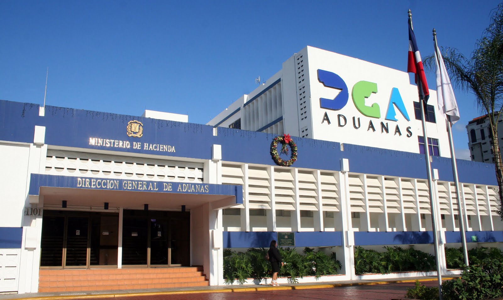 DGA alcanza superavit al recaudar RD$998 millones en enero