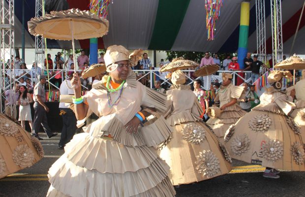 Ministerio de Cultura da a conocer comparsas ganadoras Desfile Nacional Carnaval 2015