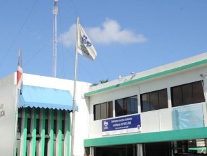 Salud Pública clausura procesadora Agua del Yuna