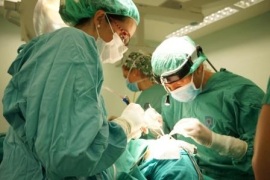 Ministerio de Salud emite resolución para regular a los cirujanos plásticos