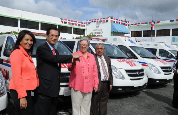 Taiwán dona 80 ambulancias al Ministerio de Salud Pública para ser utilizadas en el sistema 9-1-1