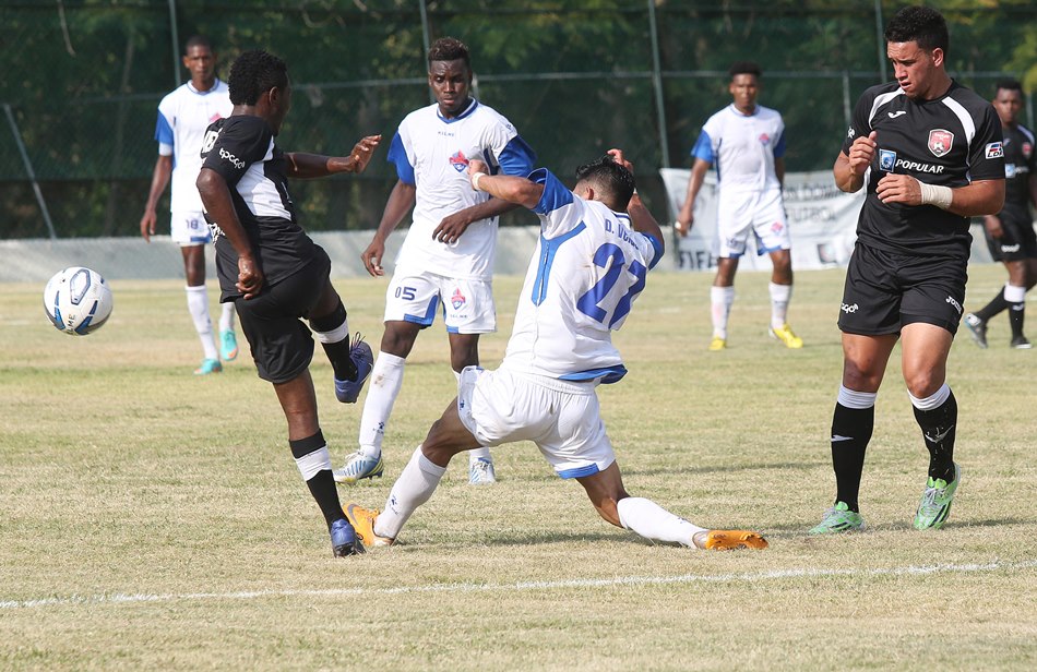 Pantoja gana y sube al primer lugar: Bauger FC consiguió primer triunfo