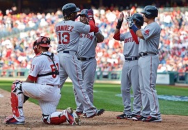 Hanley pega dos jonrones, incluyendo un grand slam en paliza de Boston sobre Filadelfia