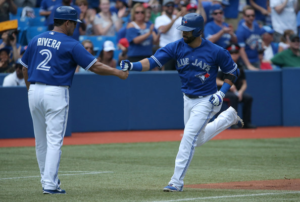 Bautista pega HR y remolca tres; Encarnación de 5-2; Ortiz y Hanley remolcan dos cada uno