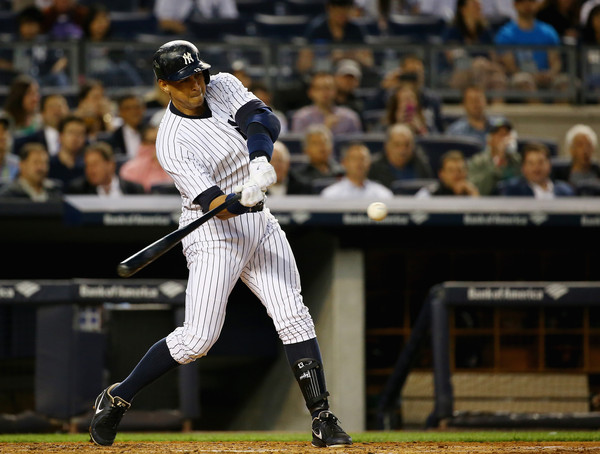 Alex pegó HR 661 y quedó solo en el cuarto puesto al desplazar a Willie Mays