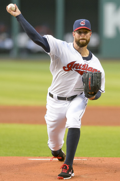 ¡Salida de calidad! Kluber ganó a 18 en blanqueada de Indios; Ramírez pegó un doble