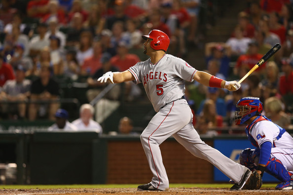 Pujols pegó HR 25 en victoria de Angelinos; Aybar pegó un doble con una remolcada