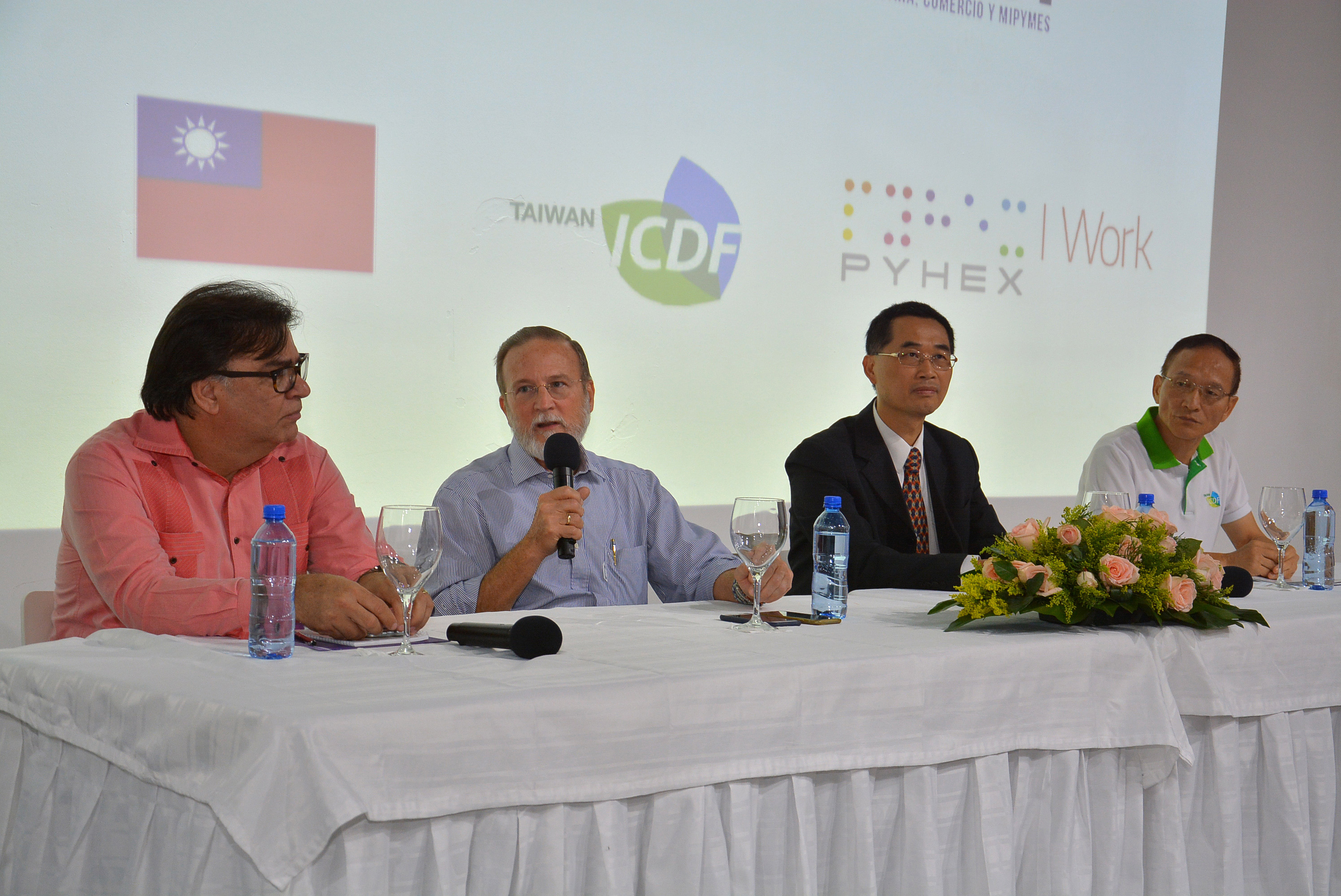 Premian ideas de desarrollo turístico