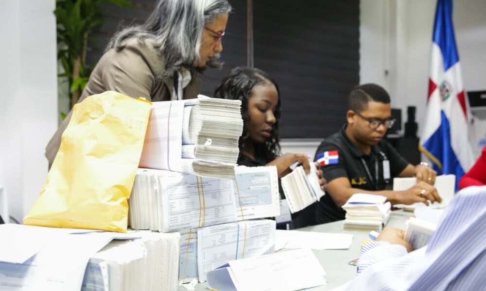 Gobierno inició este lunes el pago de la Regalía Pascual Últimas Noticias de la República