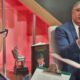 El psiquiatra José Miguel Gómez en la entrevista con Héctor Herrera Cabral.