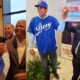 El prospecto dominico-estadounidense, Adrián Rodríguez, quien jugará con los Tigres del Licey en la próxima temporada de béisbol.