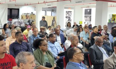 Acto de puesta en circulación del libro "Historia Imborrable. Gigantes del periodismo dominicano".
