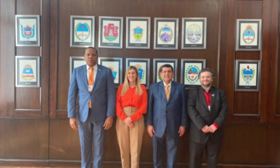 En la foto, Eddy Alcántara; la subsecretaria de Acciones para la Defensa de los Consumidores de Argentina, Lucila Bueti; el secretario ejecutivo de la Secretaría de Defensa del Consumidor y Usuario de Paraguay, Juan Marcelo Estigarribia López, y el director nacional de Defensa del Consumidor y Arbitraje del Consumo de Argentina, Alejandro Pérez Hazaña.