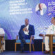 El doctor Eddy Alcántara (centro) durante su ponencia en el VI Congreso Internacional de Seguridad 2023, realizado en Punta Cana.